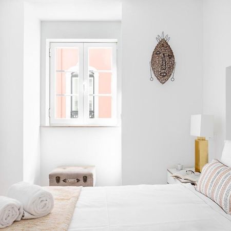 Joivy Principe Real 2Br Apt With Terrace Nearby Botanical Garden Of Lisboa Exterior foto